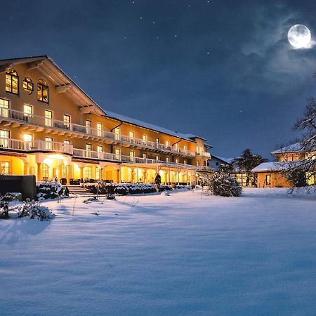 Wellness Natur Resort Gut Edermann 泰森多夫 外观 照片
