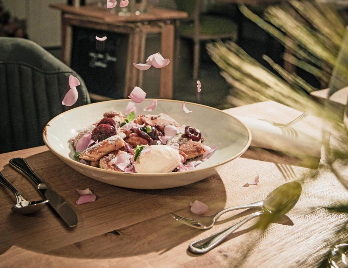 Wellness Natur Resort Gut Edermann 泰森多夫 外观 照片